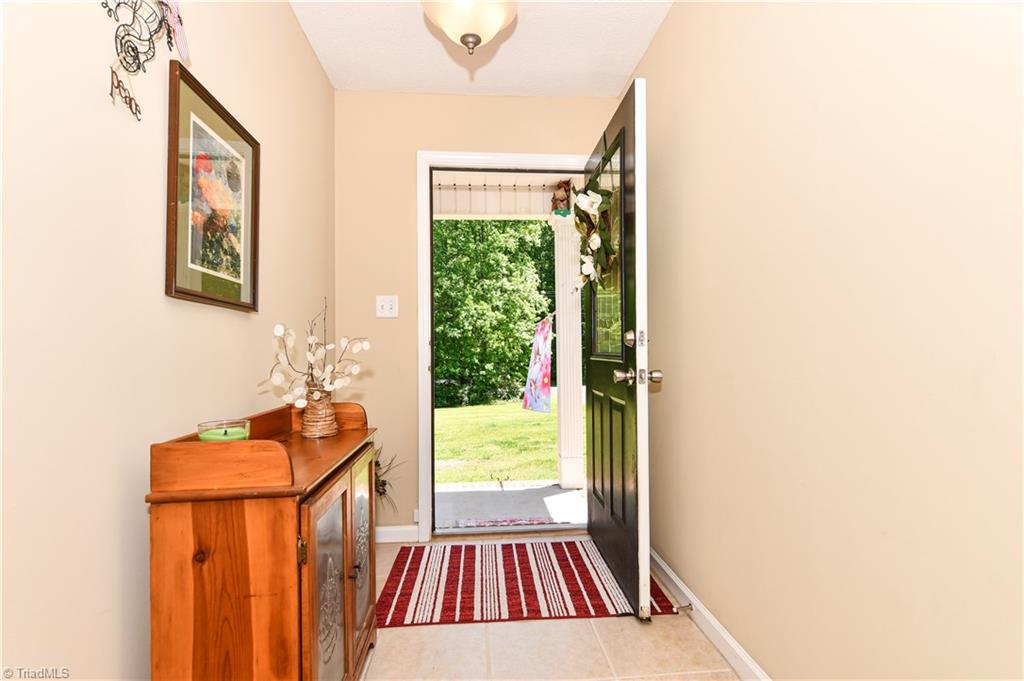 2033 Beeson Road Oak Ridge, NC 27310 - Photo 4 of 28