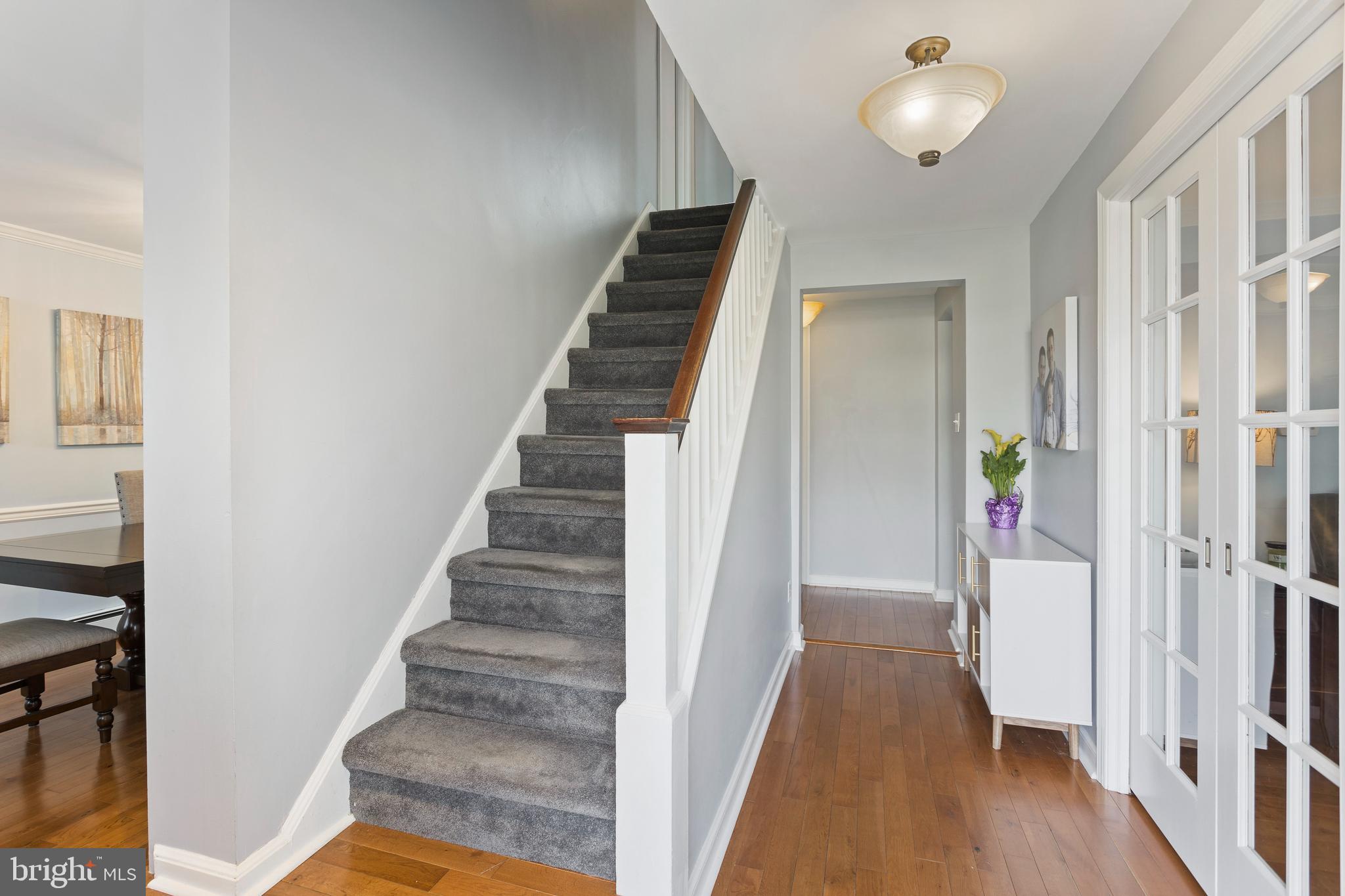 517 Cumberland Road Havertown, PA 19083 - Photo 3 of 25