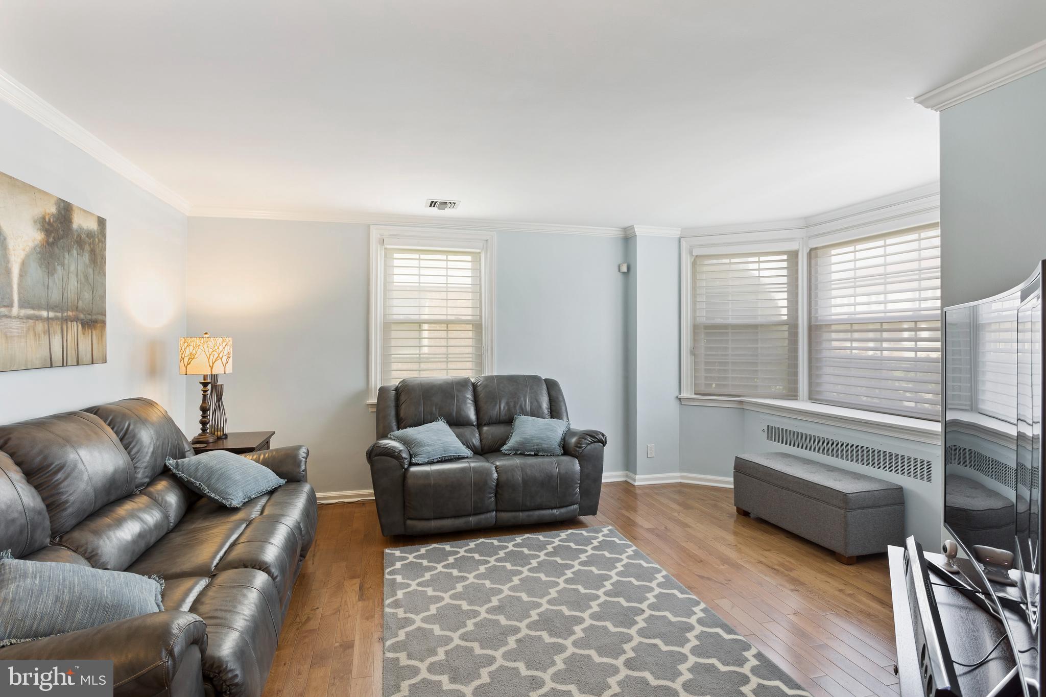 517 Cumberland Road Havertown, PA 19083 - Photo 5 of 25
