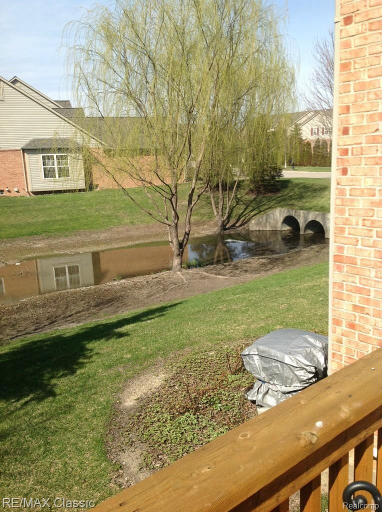 320 Cherry Grove Road, Unit 52 Canton, MI 48188 - Photo 12 of 66 11.jpg