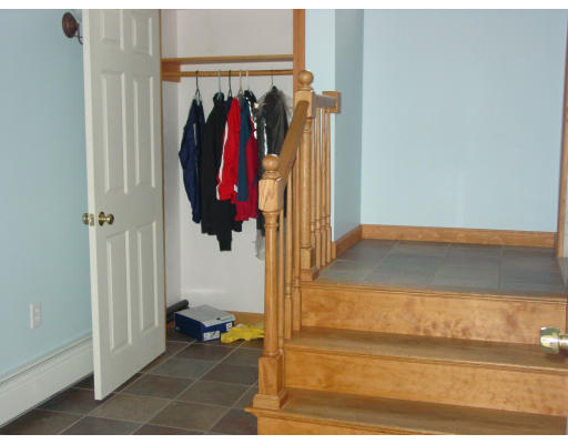 63 New Boston Road Dudley, MA 01571 - Photo 3 of 11 Gallery Image 3