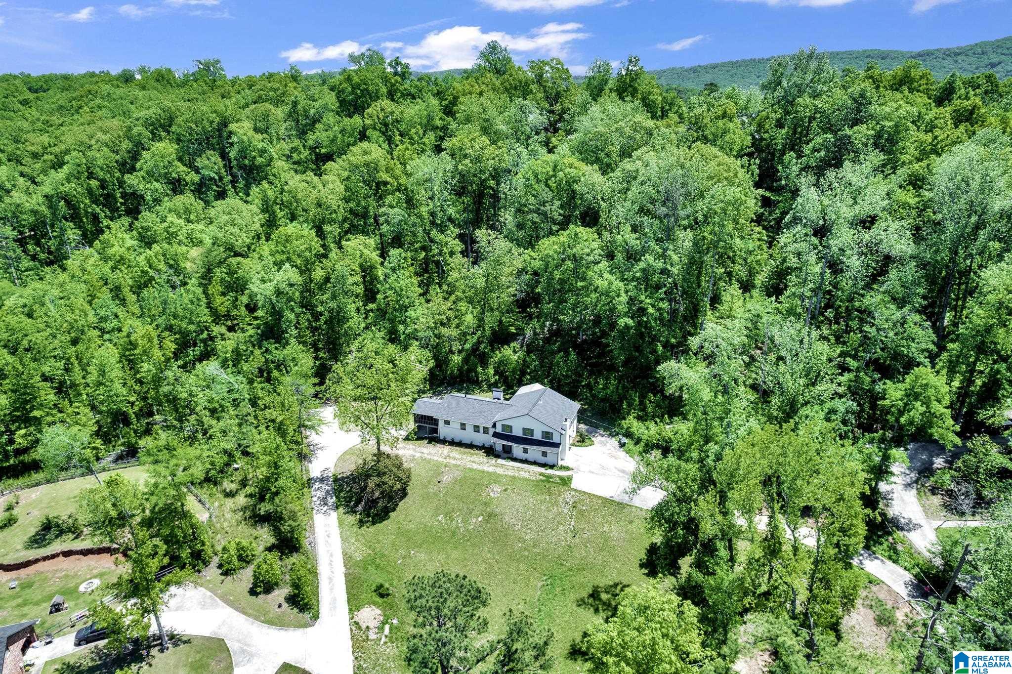 5537 Timber Hill Road Birmingham, AL 35242 - Photo 1 of 54