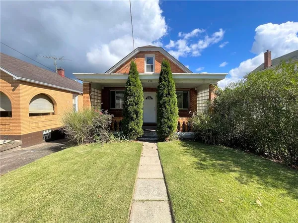 $1,150 | 214 Vine Street, Homestead, PA 15120