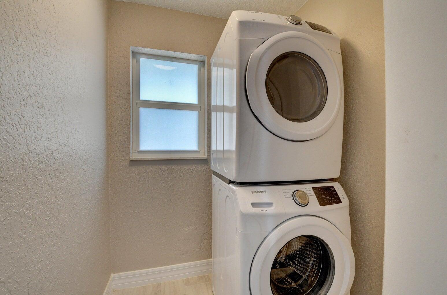 398 West Camino Real, Unit 3 Boca Raton, FL 33432 - Photo 4 of 20 20221130203145529338000000-o