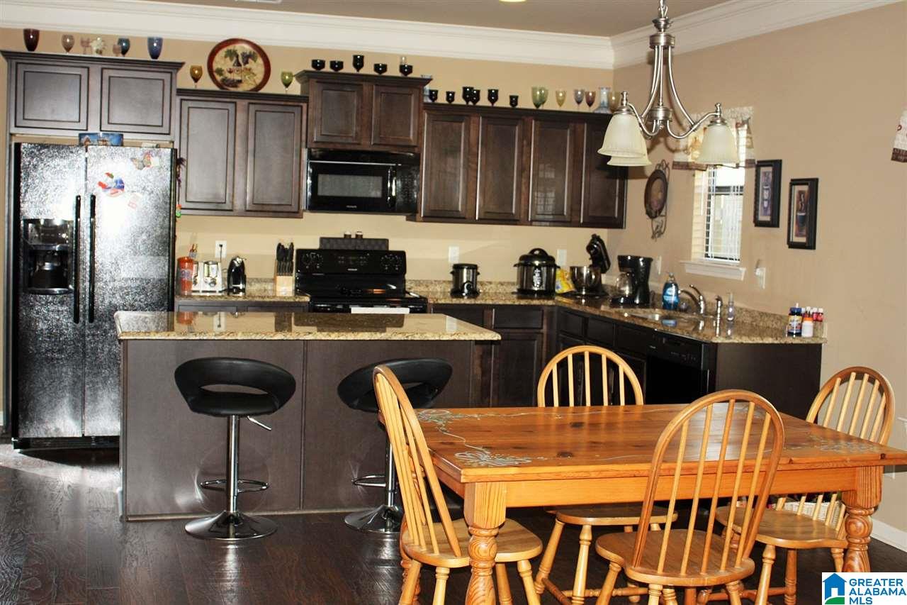 135 Waterstone Way Calera, AL 35040 - Photo 4 of 36
