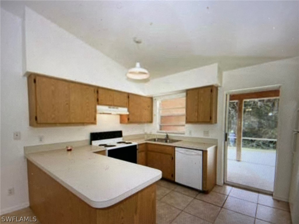 8456-8458 Matanzas Road Fort Myers, FL 33967 - Photo 9 of 10 Gallery Image 9