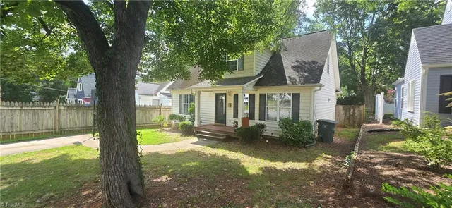 $850 | 2322 Walker Avenue, Winston-Salem, NC 27103