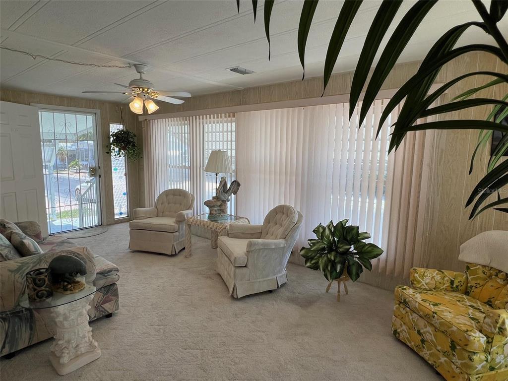 832 Cane Palm Street Largo, FL 33778 - Photo 12 of 37