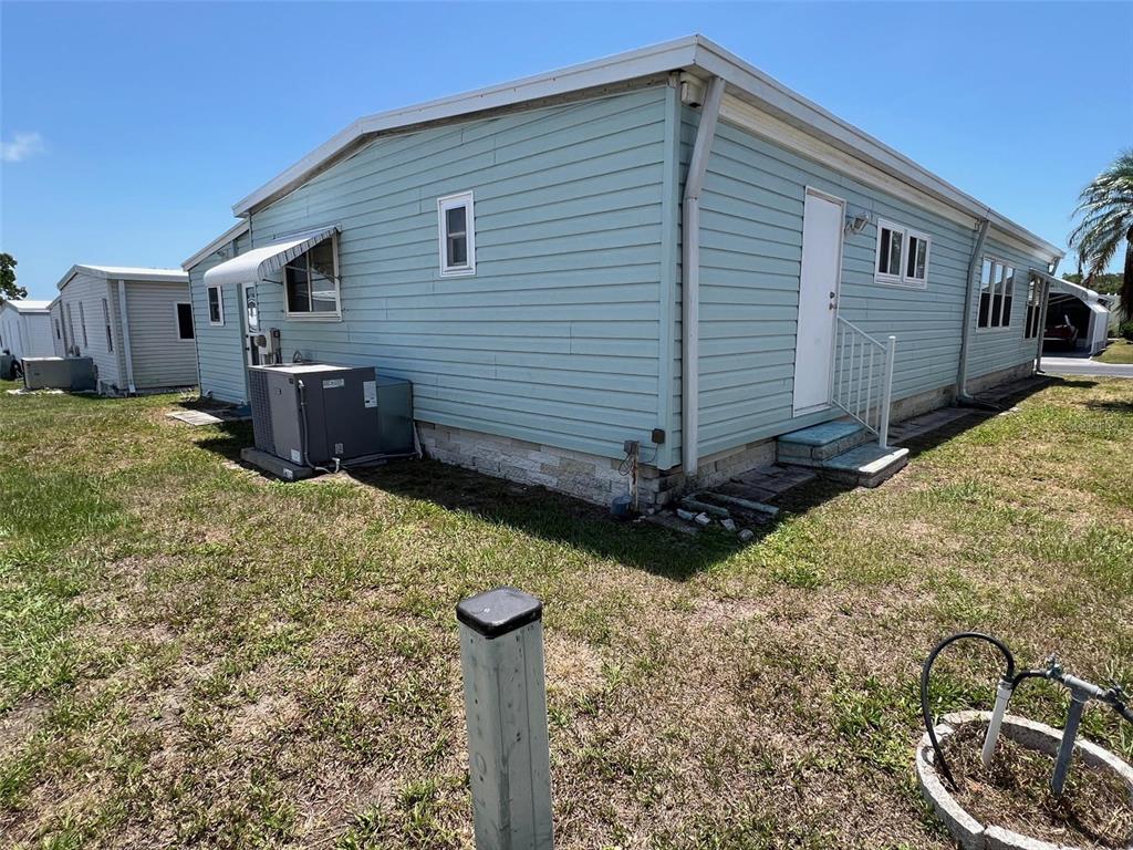 832 Cane Palm Street Largo, FL 33778 - Photo 5 of 37