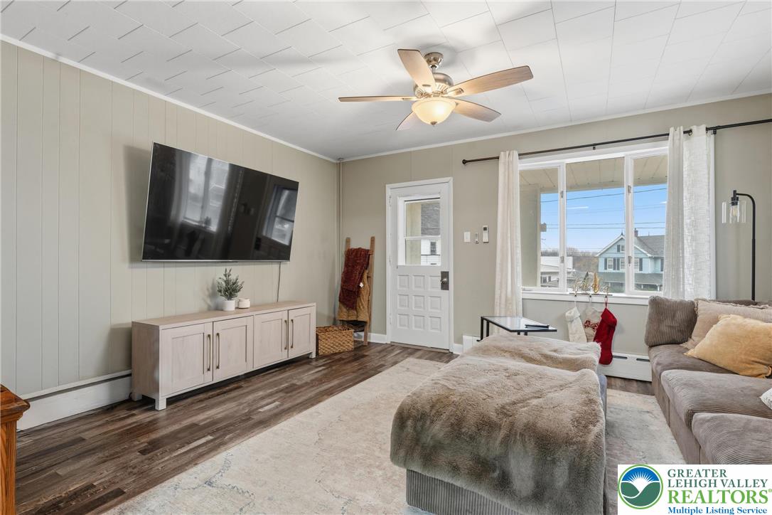 148 South 3rd Street Coplay, PA 18037 - Photo 6 of 36