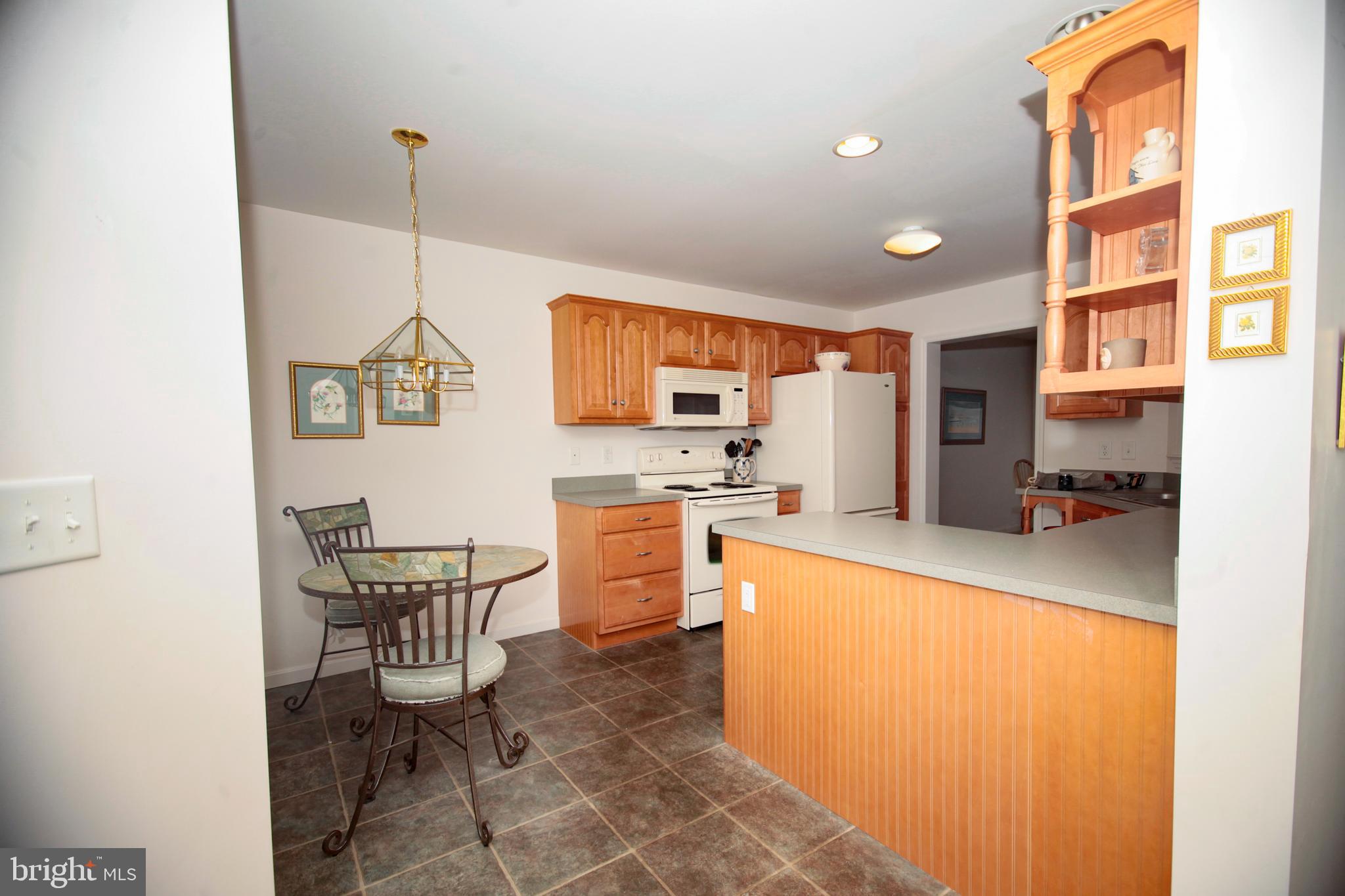 626 Chatham Way Lititz, PA 17543 - Photo 13 of 62
