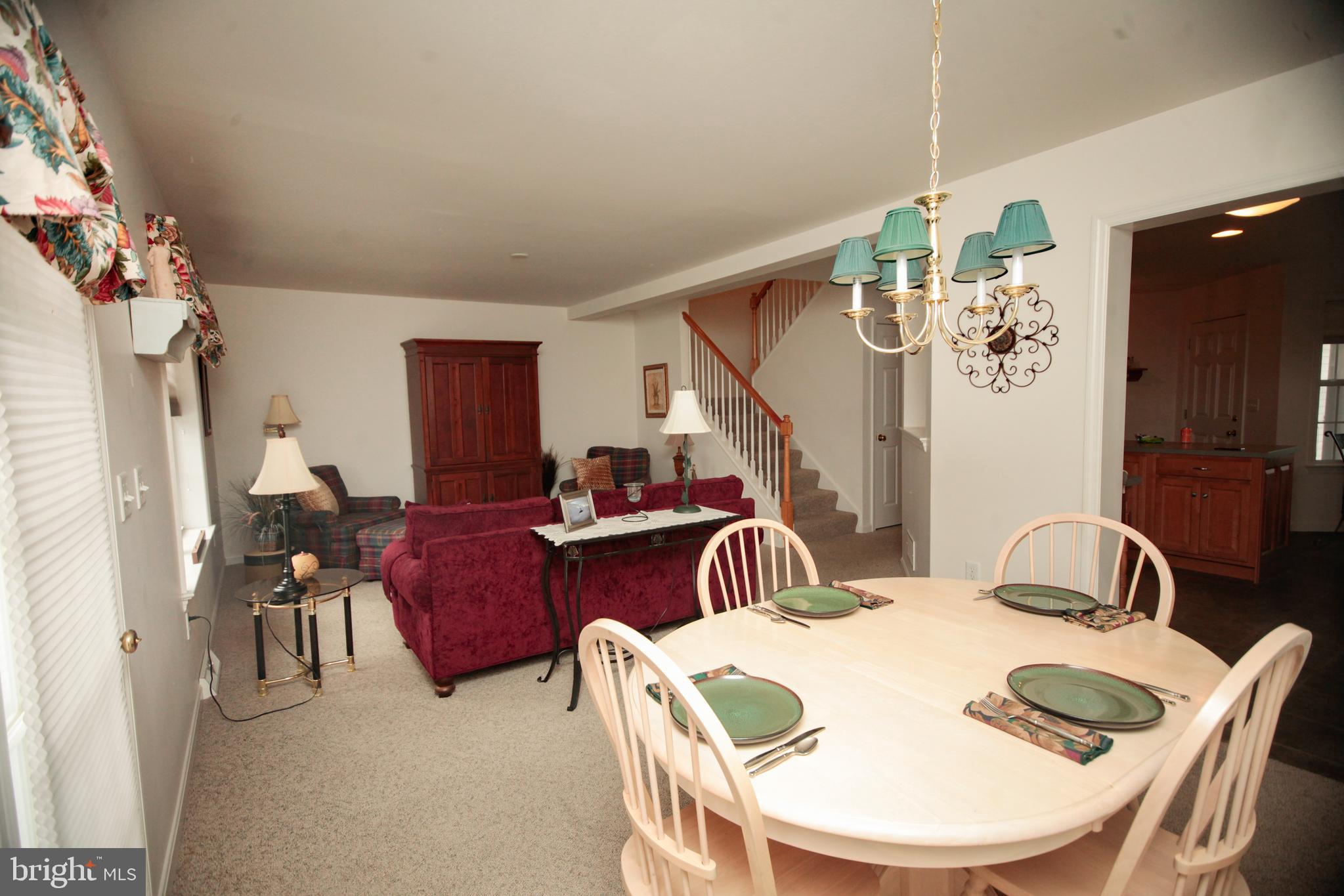 626 Chatham Way Lititz, PA 17543 - Photo 8 of 62
