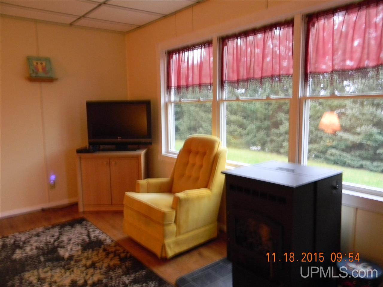 4203 East Maple Ridge Road Rock, MI 49880 - Photo 12 of 36