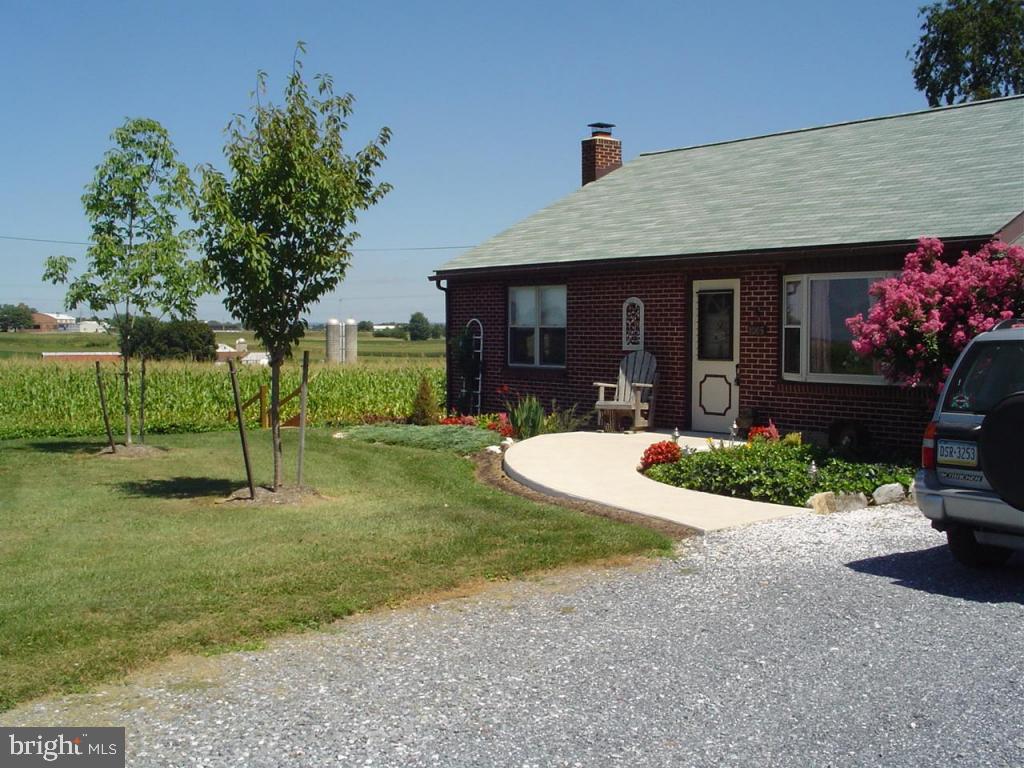 1085 Union School Road Mount Joy, PA 17552 - Photo 19 of 23 Gallery Image 19