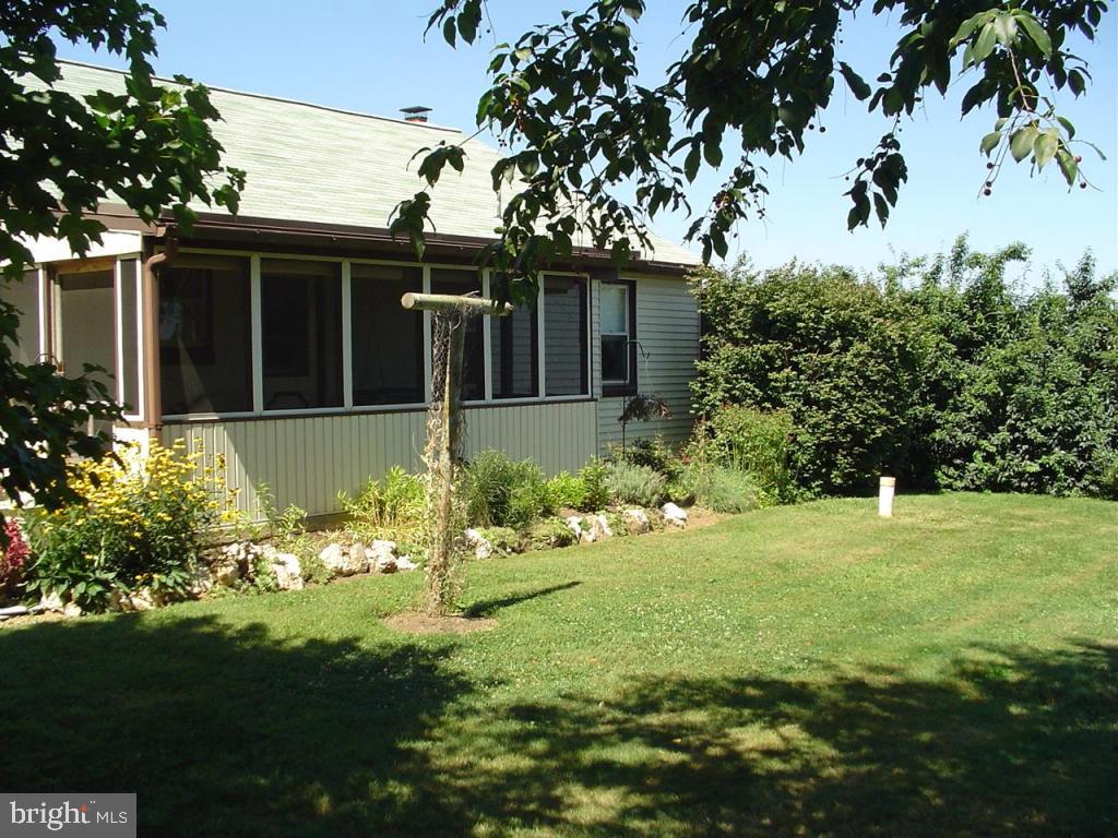 1085 Union School Road Mount Joy, PA 17552 - Photo 10 of 23 Gallery Image 10