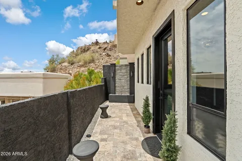 $1,195,000 | 27 West Cochise Drive, Phoenix, AZ 85021