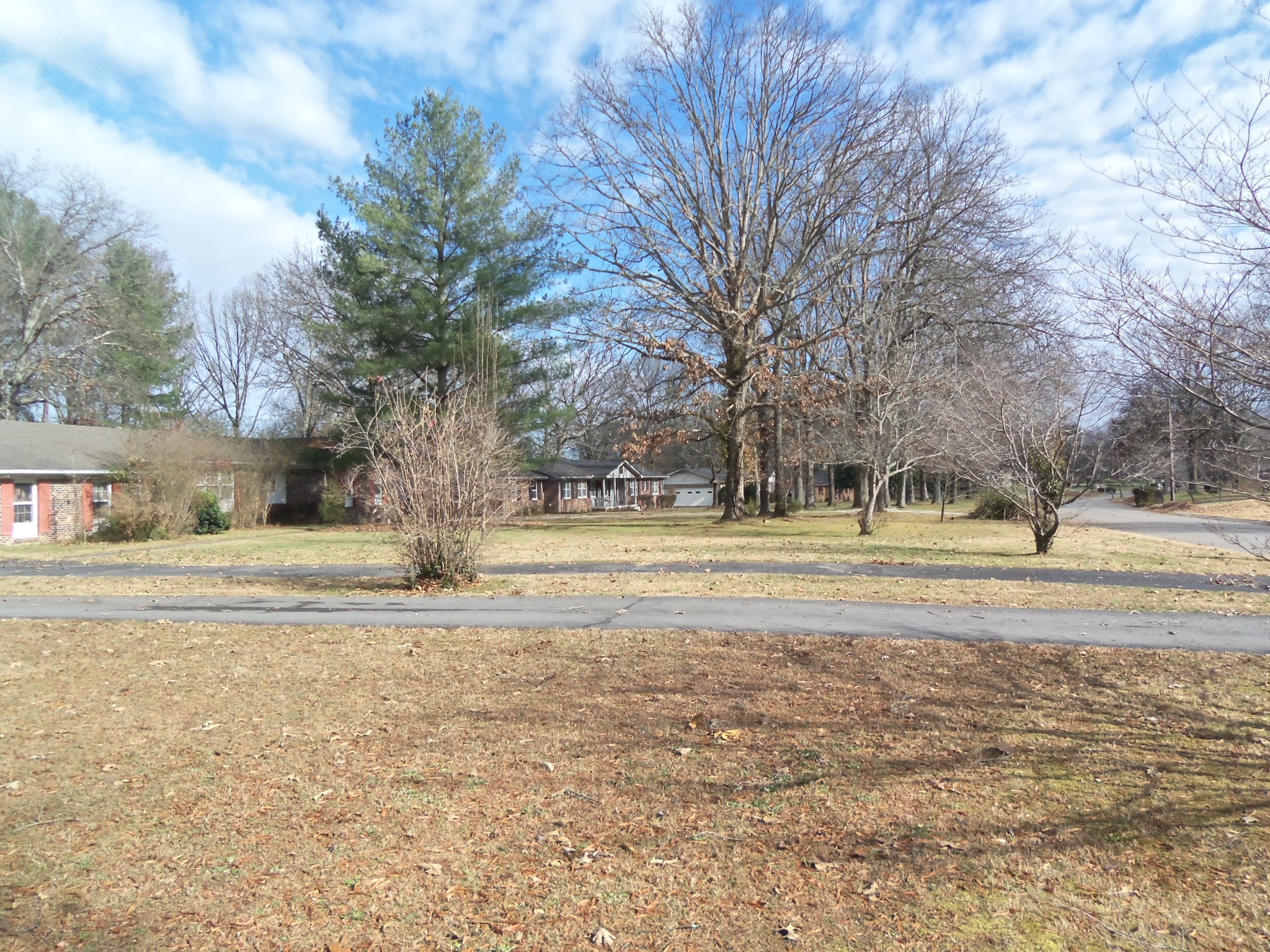 303 12 Oaks Road Tullahoma, TN 37388 - Photo 27 of 29 Gallery Image 27