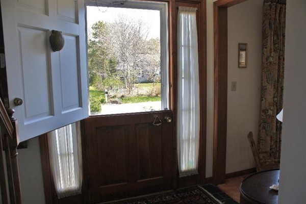 51 Joyce Anne Road Barnstable, MA 02632 - Photo 4 of 30