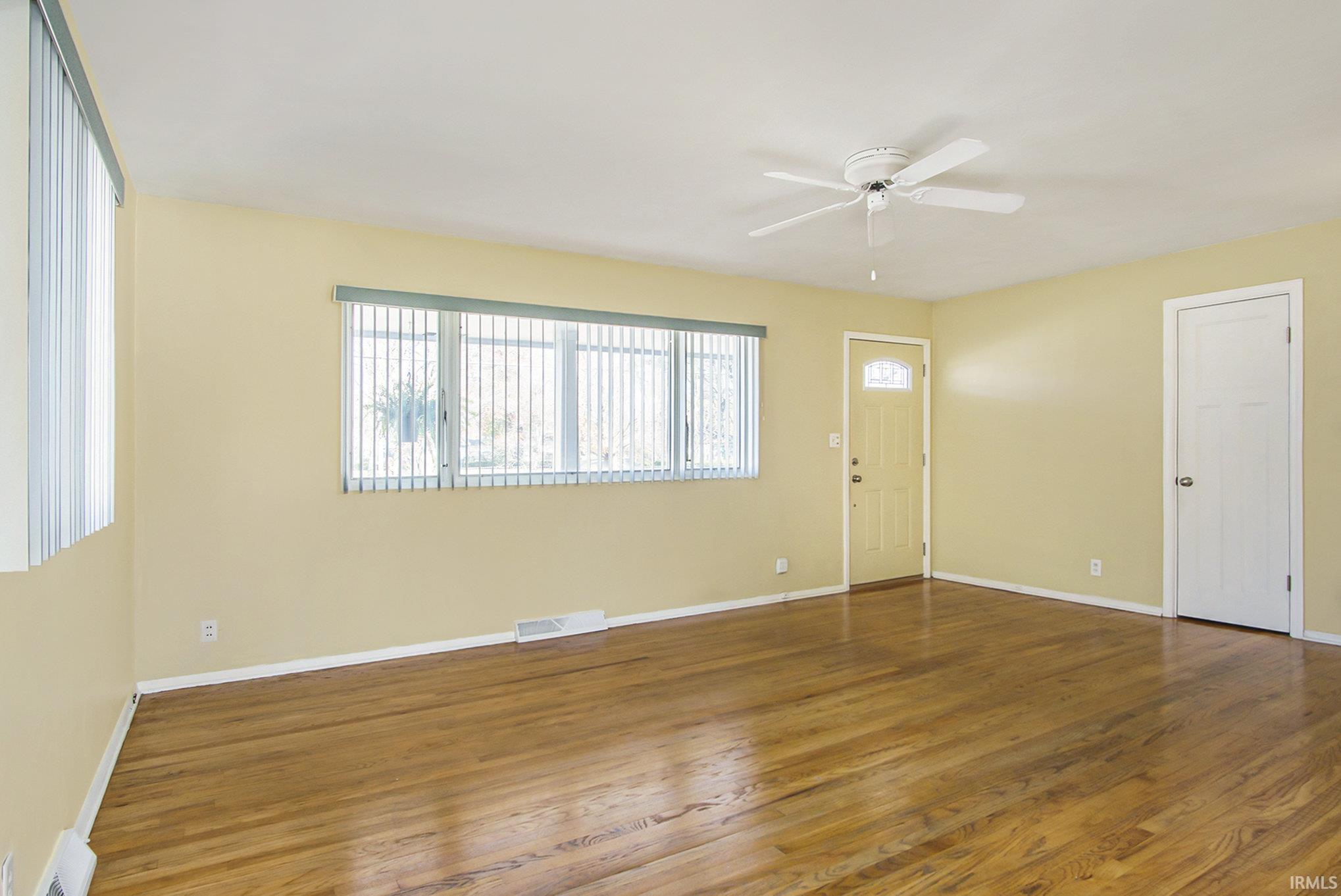 2822 Edison Road South Bend, IN 46615 - Photo 4 of 26 Gallery Image 4