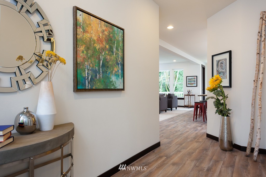 17413 3rd Avenue Southeast, Unit 1 Bothell, WA 98012 - Photo 4 of 23