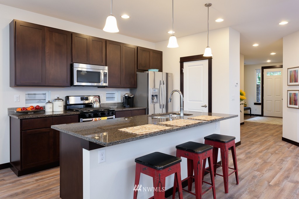 17413 3rd Avenue Southeast, Unit 1 Bothell, WA 98012 - Photo 7 of 23