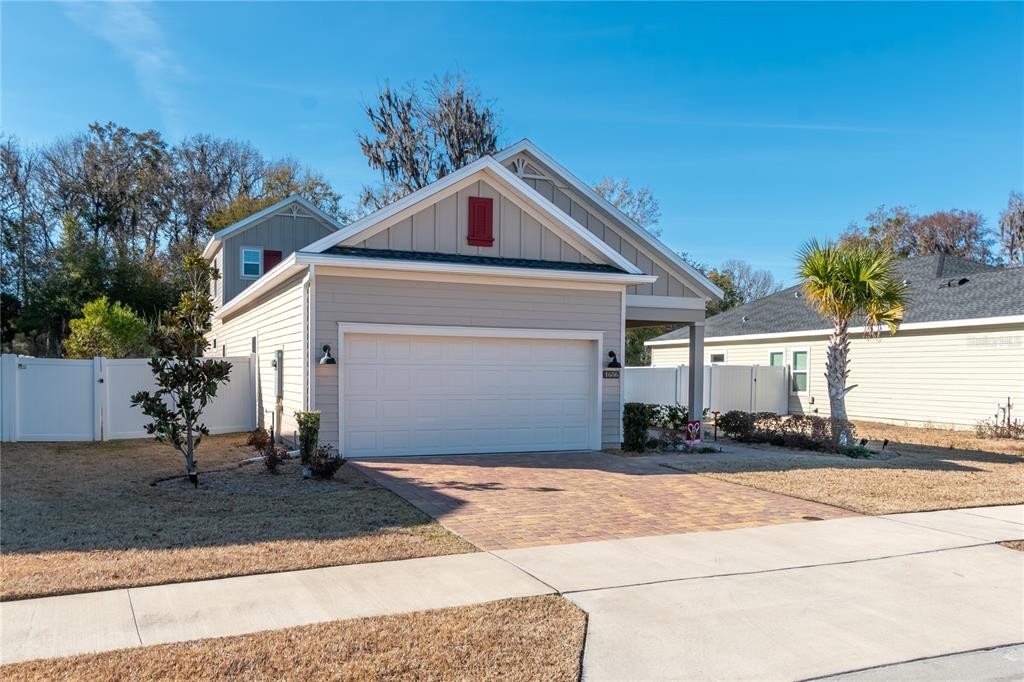 1686 Northwest 44th Court Road Ocala, FL 34482 - Photo 4 of 44