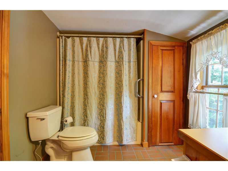 54 Edgewood Road South Portland, ME 04106 - Photo 15 of 25 Master Bath/Spa.