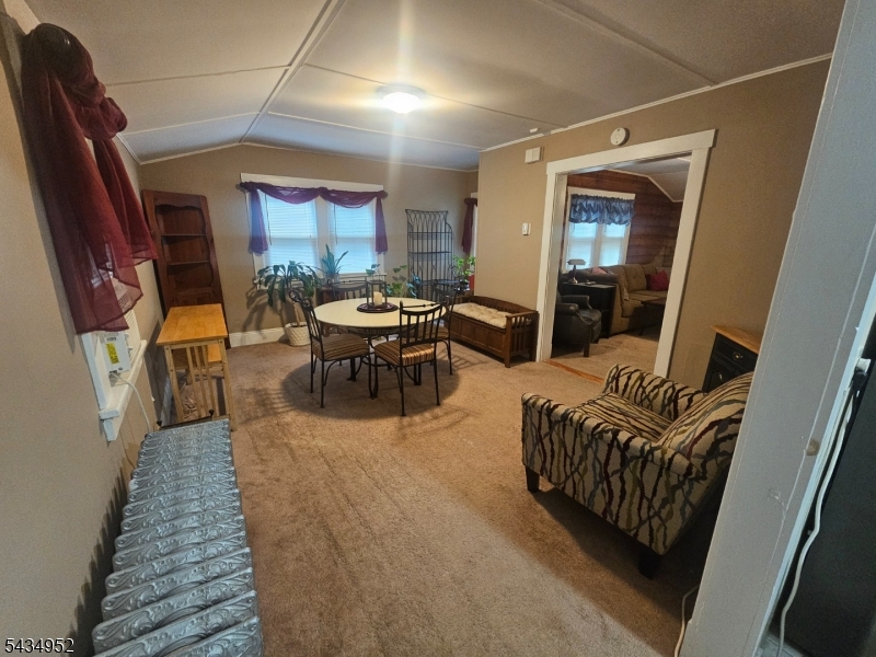 10 Shawnee Road Hopatcong, NJ 07843 - Photo 6 of 12