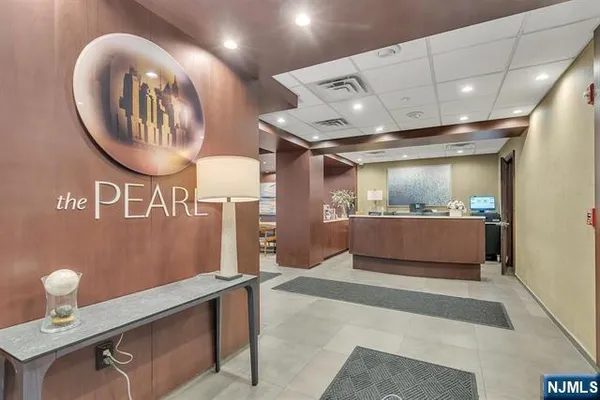 $1,298,000 | 9 Somerset Lane, Unit 617, Edgewater, NJ 07020