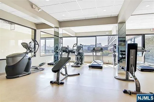 $1,298,000 | 9 Somerset Lane, Unit 617, Edgewater, NJ 07020