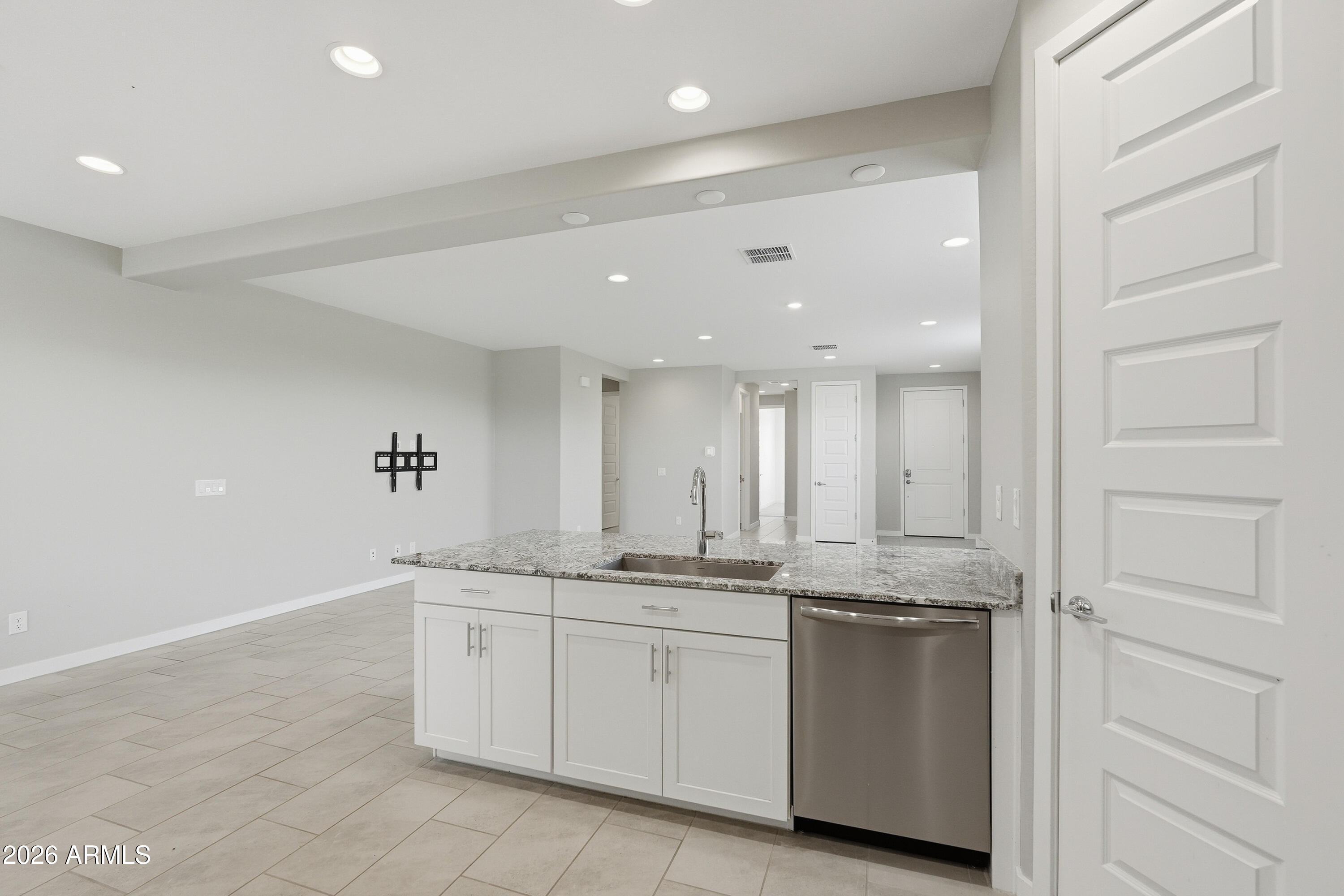 16692 West Alameda Road Surprise, AZ 85387 - Photo 10 of 34