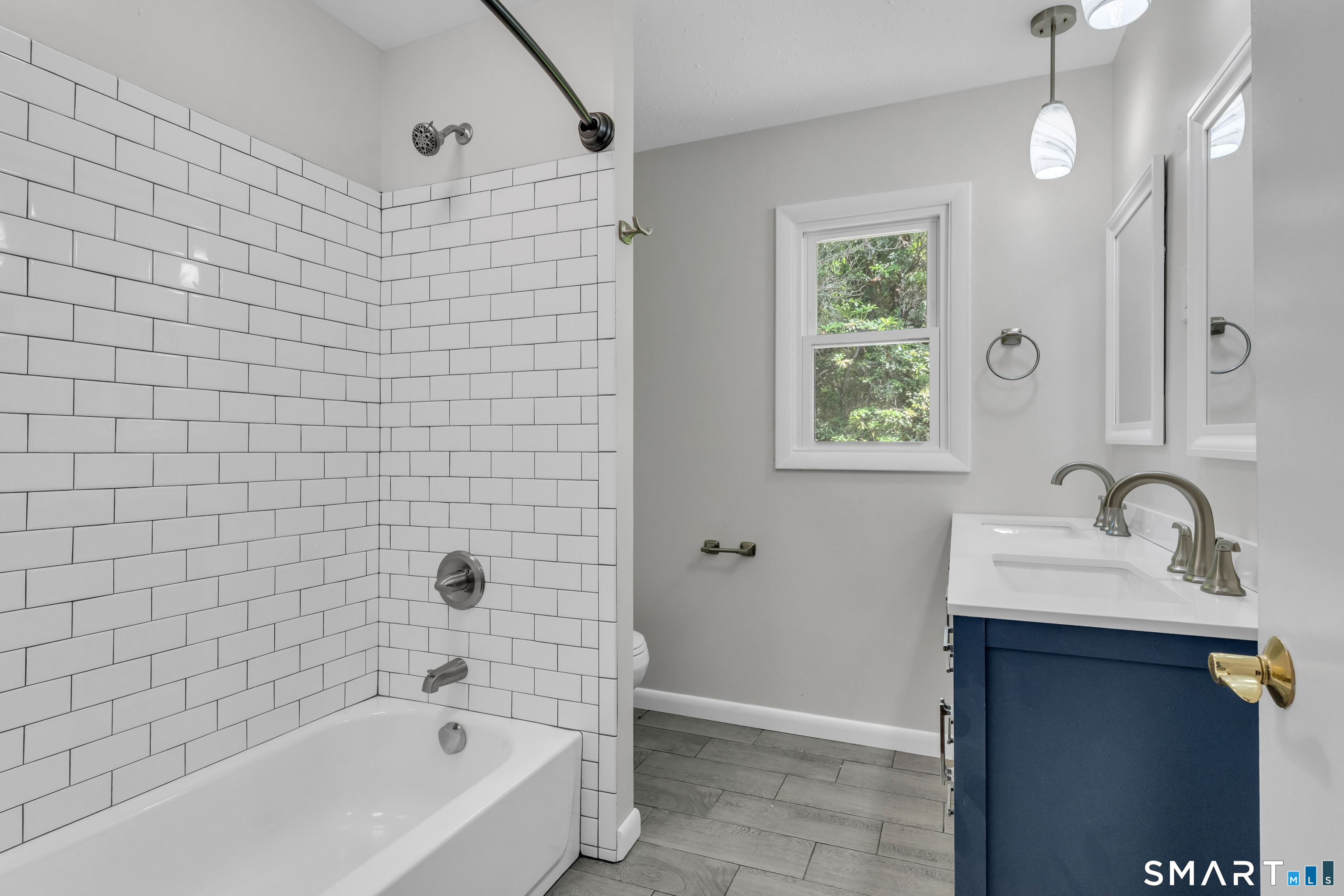 260 Flag Marsh Road Guilford, CT 06437 - Photo 10 of 21