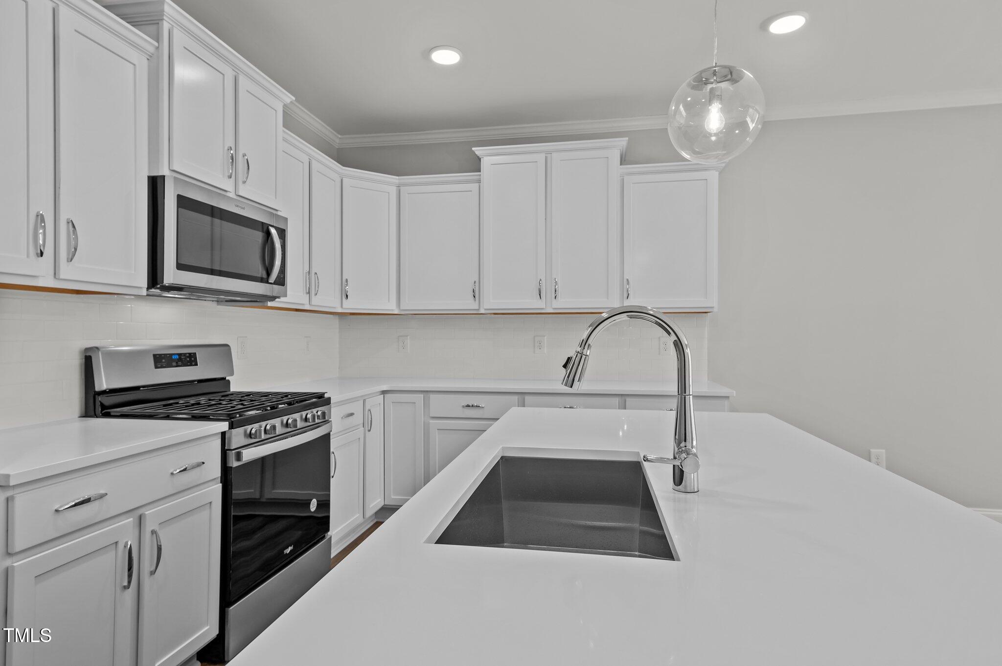 610 Marshskip Way, Unit 22 Rolesville, NC 27571 - Photo 6 of 40 12-web-or-mls-DSC_6321