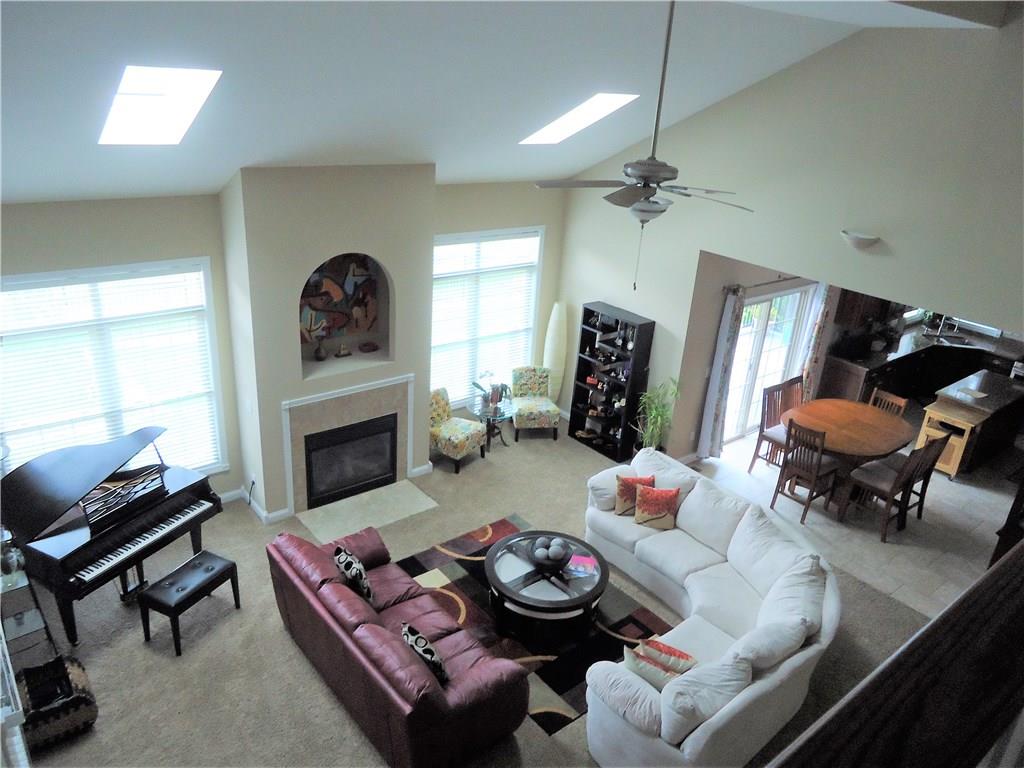 3695 Jonathan Ridge Columbus, IN 47201 - Photo 7 of 40 Gallery Image 7