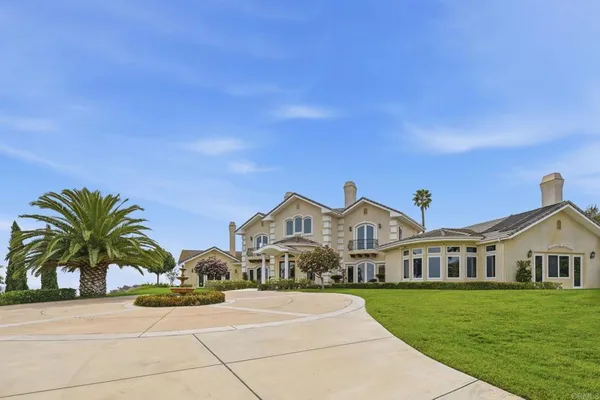 $2,498,747 | 3611 Monserate Hill Court, Fallbrook, CA 92028