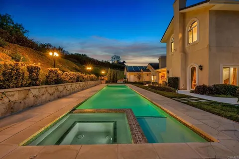 $2,498,747 | 3611 Monserate Hill Court, Fallbrook, CA 92028