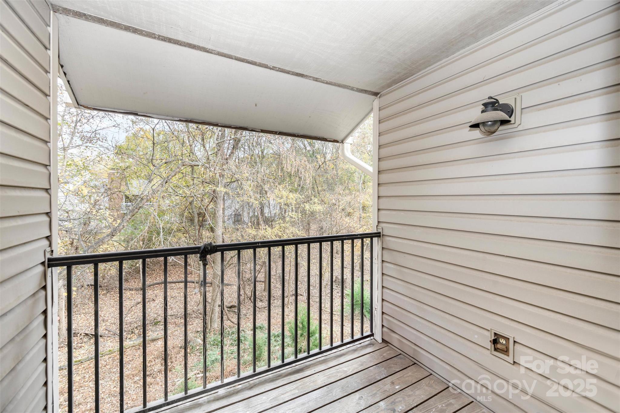11049 Cedar View Road Charlotte, NC 28226 - Photo 13 of 19 a view of wooden balcony