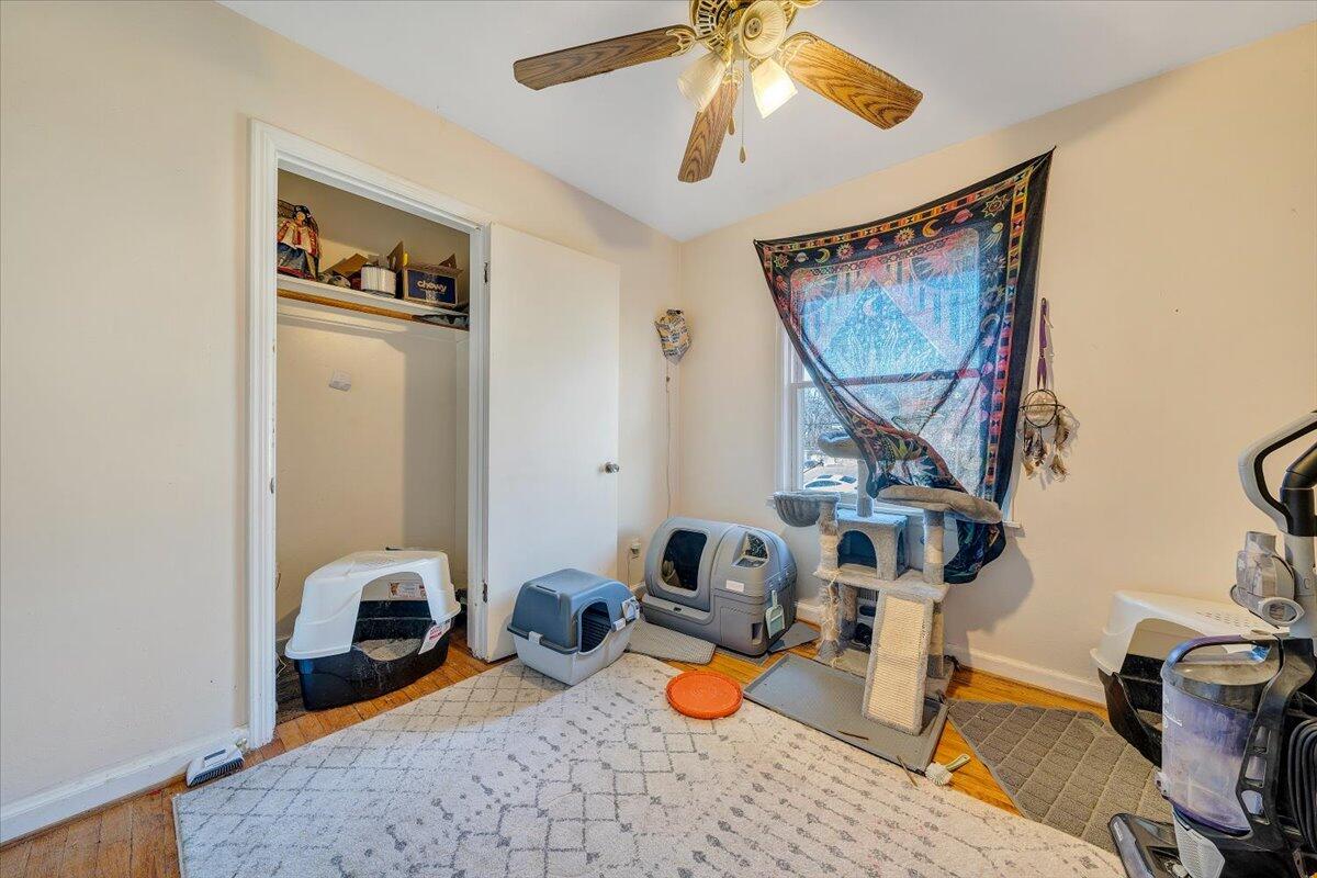 4928 Rowe Ridge Road Northwest Roanoke, VA 24017 - Photo 7 of 11 a view of a room with gym equipment