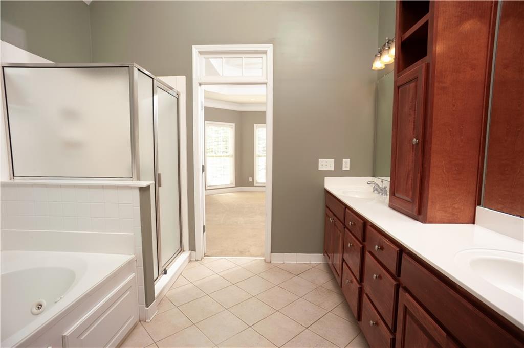 6520 Riada Court McDonough, GA 30253 - Photo 9 of 22