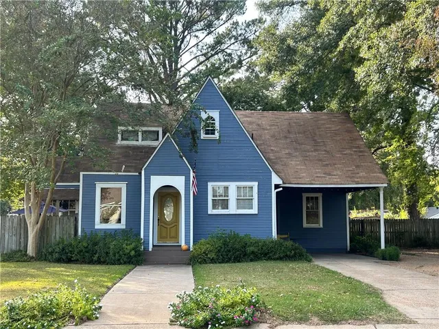 $235,000 | 620 East 5th Street, Natchitoches, LA 71457