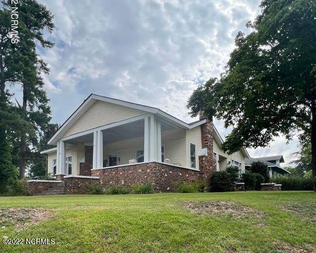225 South Randolph Street Rockingham, NC 28379 - Photo 1 of 18 221_225 S Rndolph St_New_Laura
