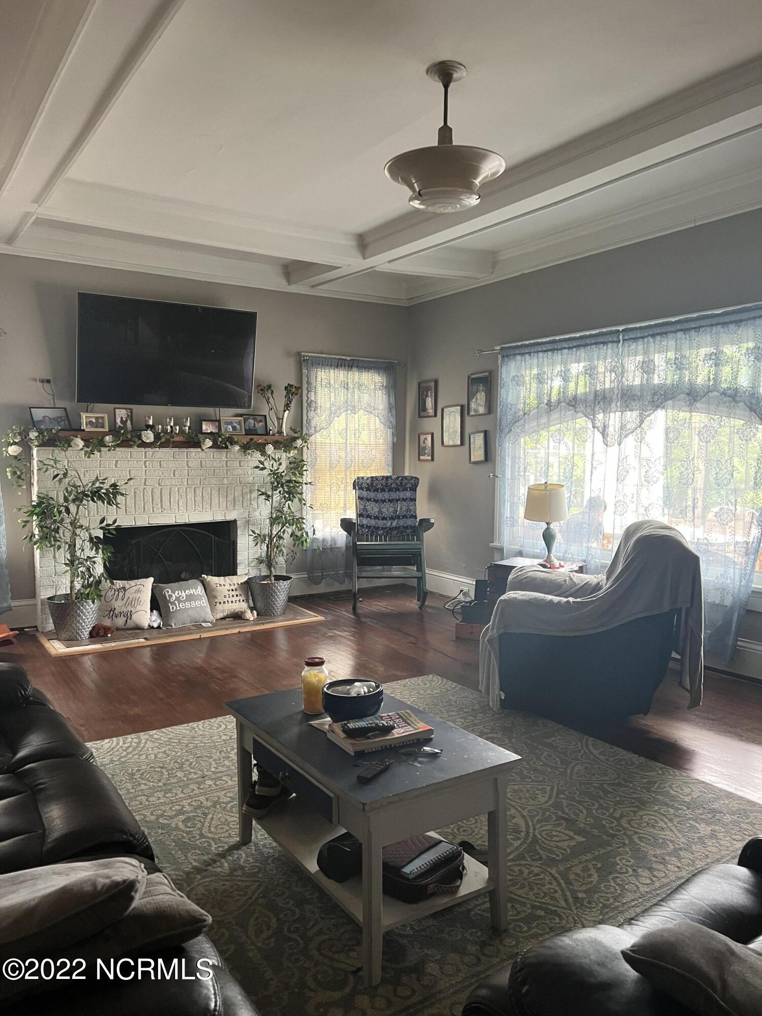 225 South Randolph Street Rockingham, NC 28379 - Photo 2 of 18 living room