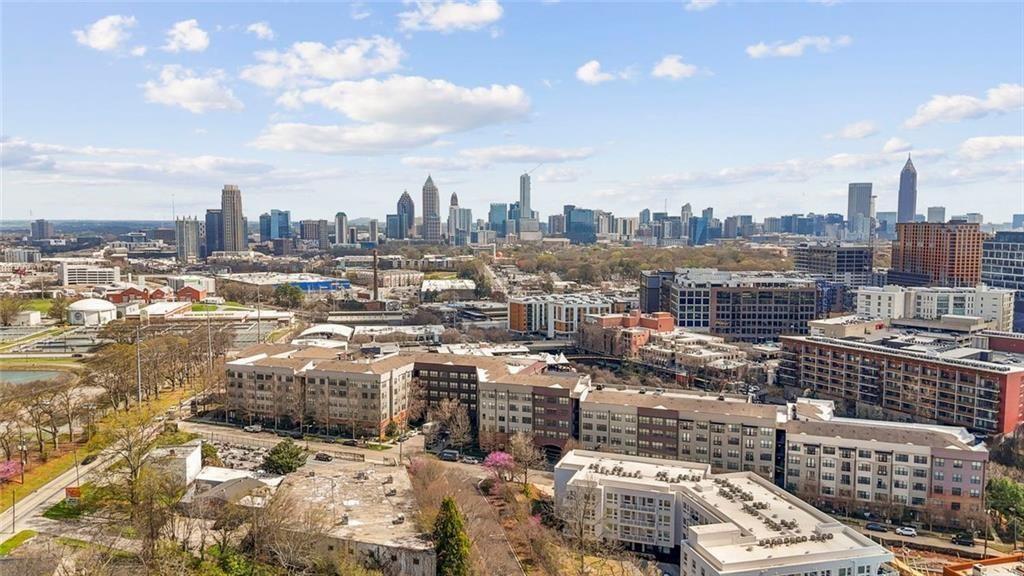 900 Brees Court Atlanta, GA 30318 - Photo 32 of 33 a city view