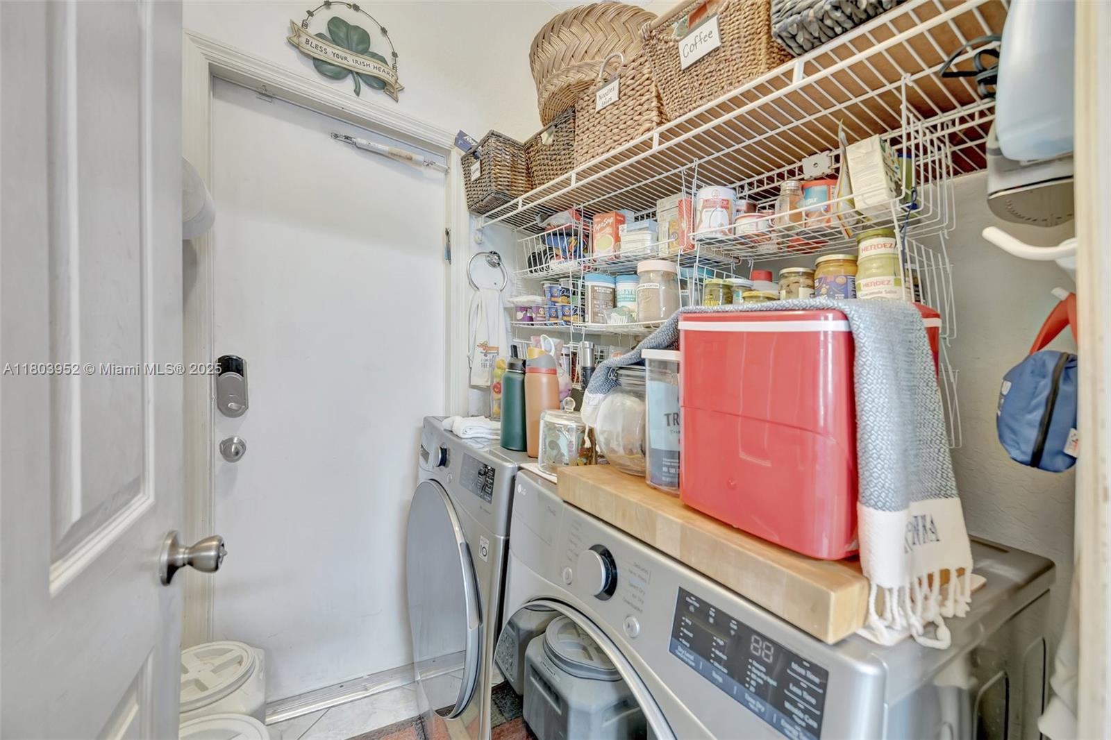 9053 Southwest 214th Street Cutler Bay, FL 33189 - Photo 15 of 53