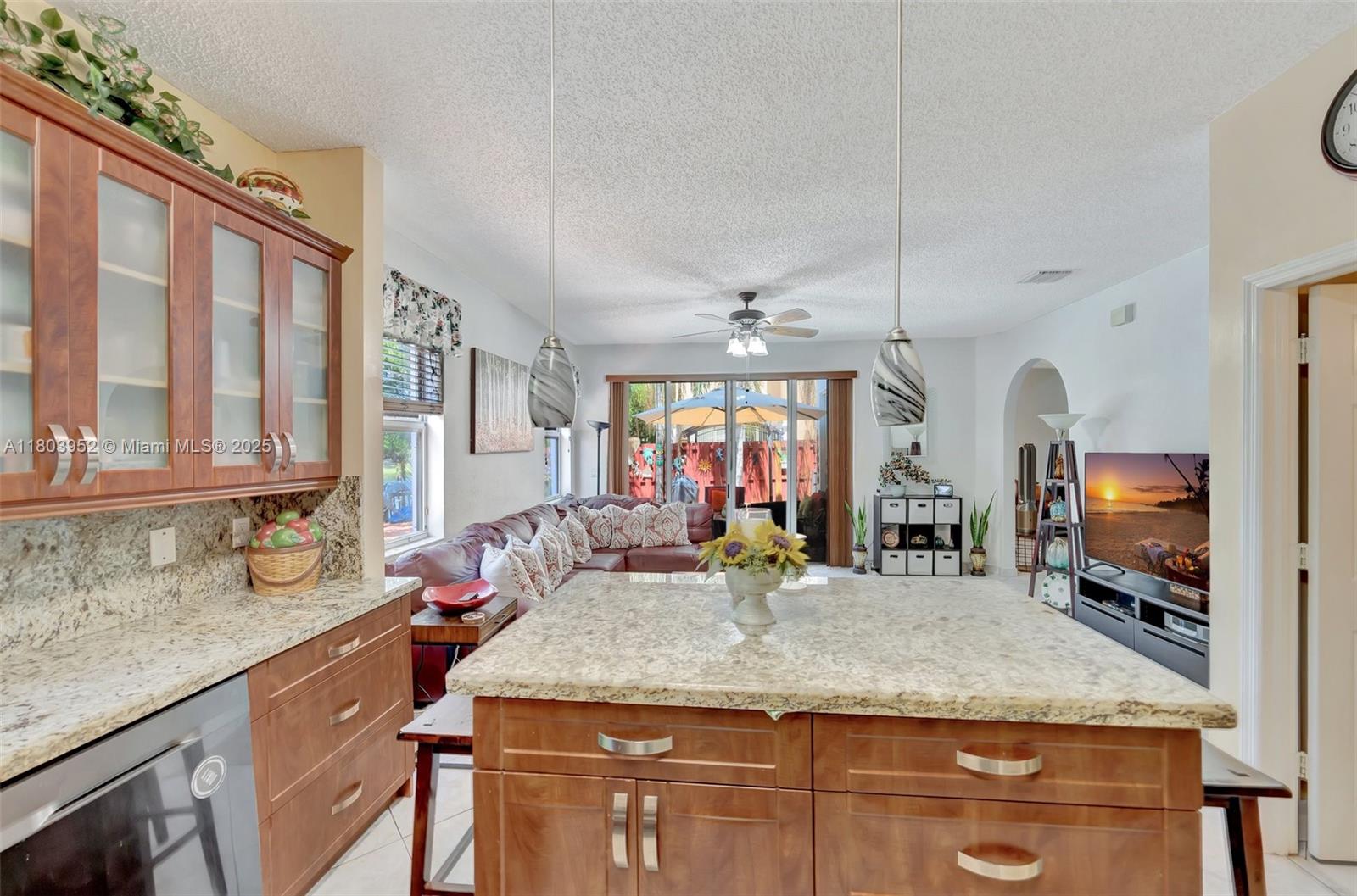 9053 Southwest 214th Street Cutler Bay, FL 33189 - Photo 17 of 53