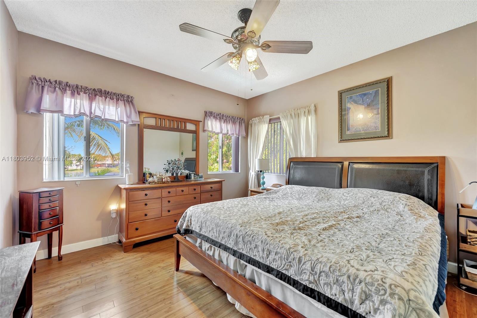 9053 Southwest 214th Street Cutler Bay, FL 33189 - Photo 20 of 53