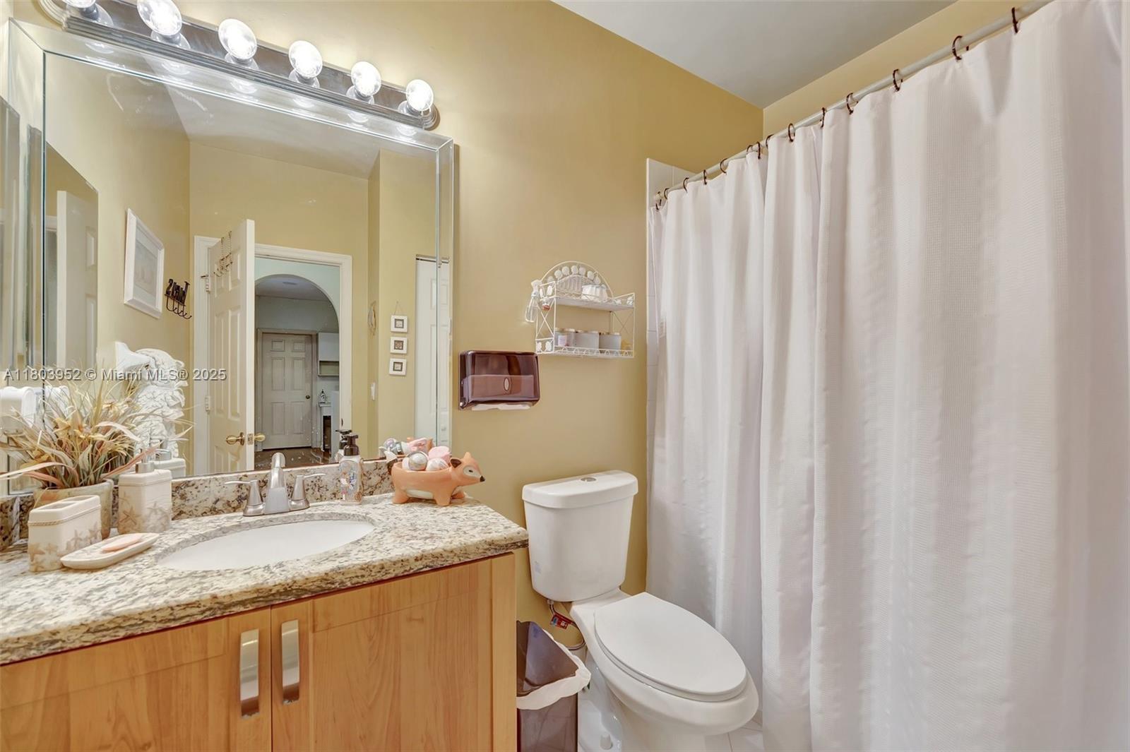 9053 Southwest 214th Street Cutler Bay, FL 33189 - Photo 27 of 53