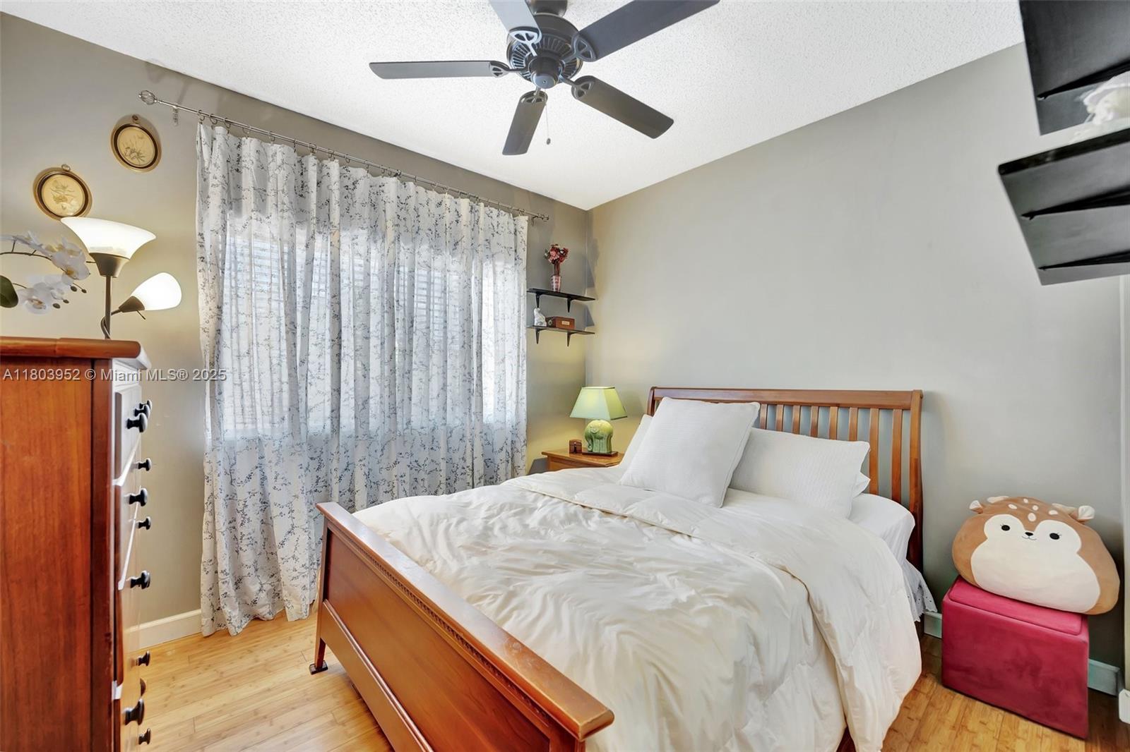 9053 Southwest 214th Street Cutler Bay, FL 33189 - Photo 30 of 53