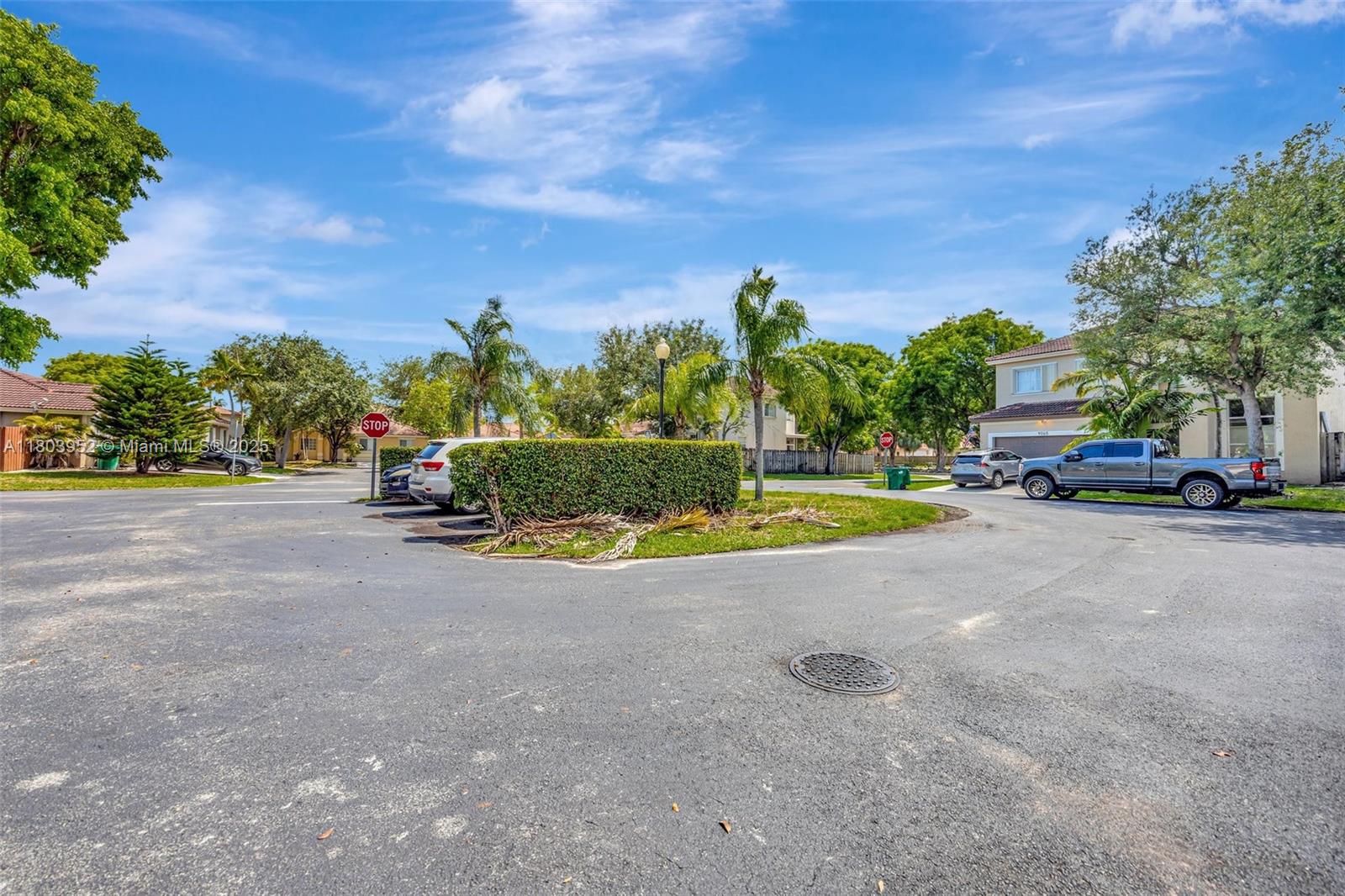 9053 Southwest 214th Street Cutler Bay, FL 33189 - Photo 40 of 53