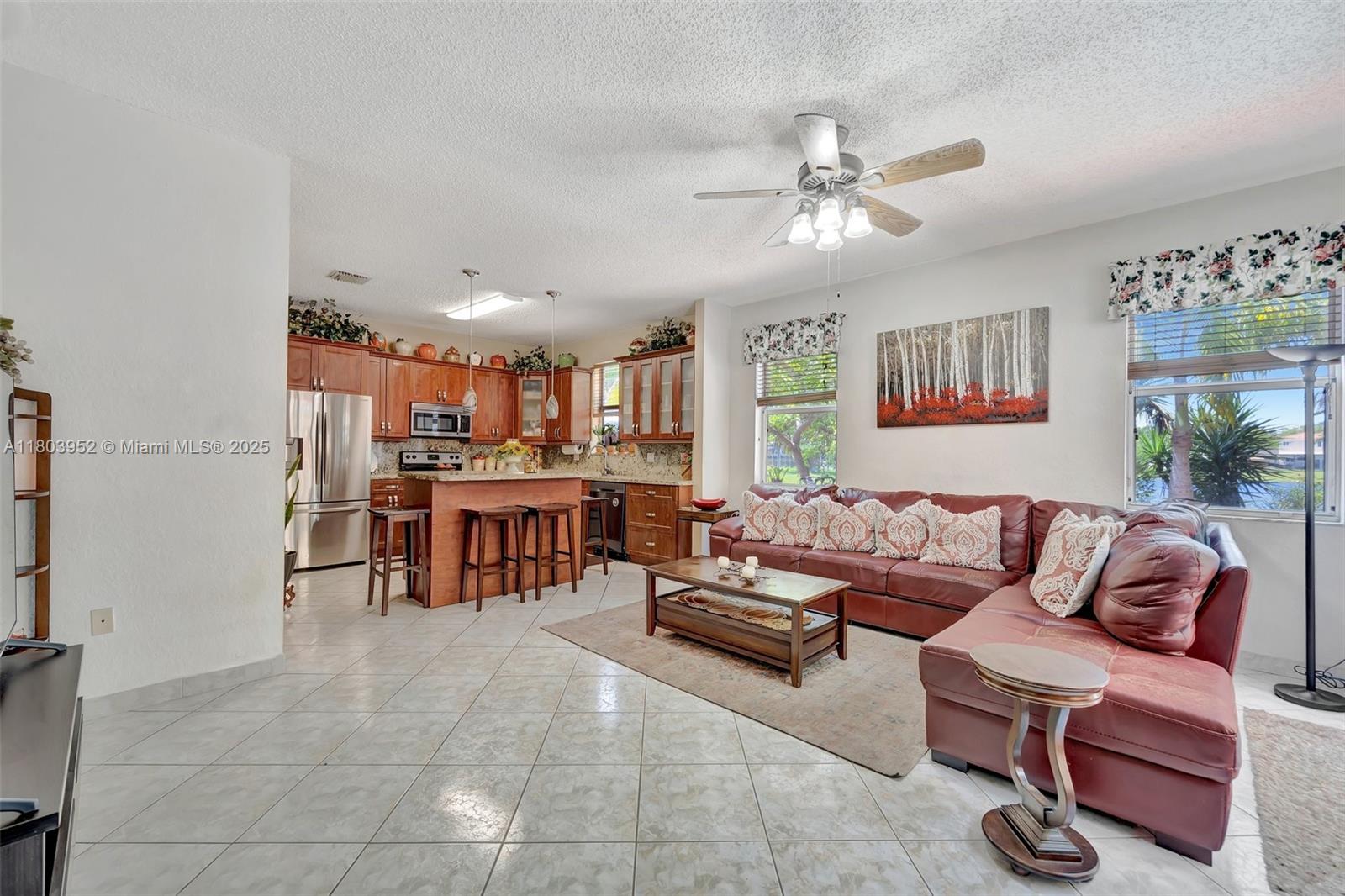 9053 Southwest 214th Street Cutler Bay, FL 33189 - Photo 8 of 53